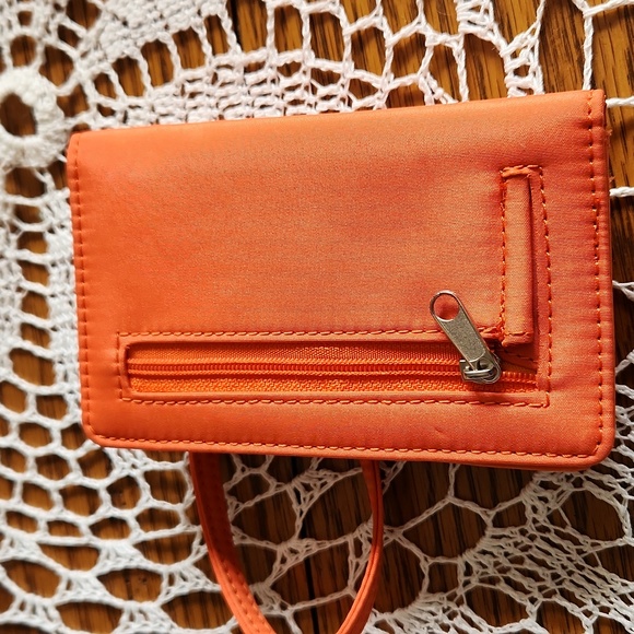 Gator, Women's purse and phone carrier, bundle - Picture 12 of 12